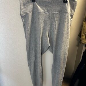 Simply Vera Vera Wang Charcoal Gray Apparel